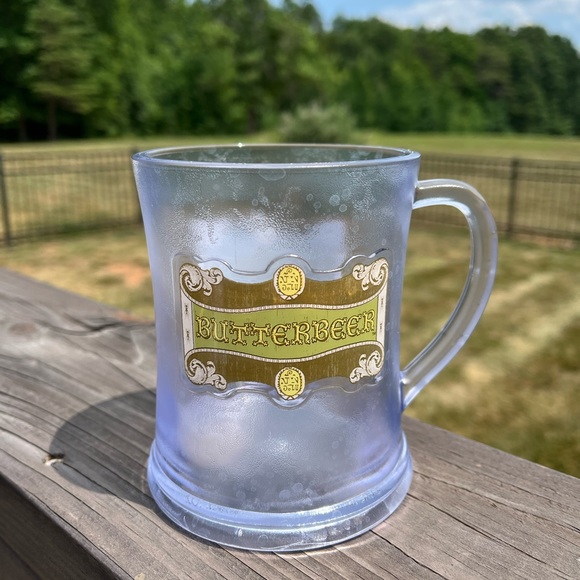 Sold out frosted looking Harry Potter world butterbeer mug - Picture 2 of 5